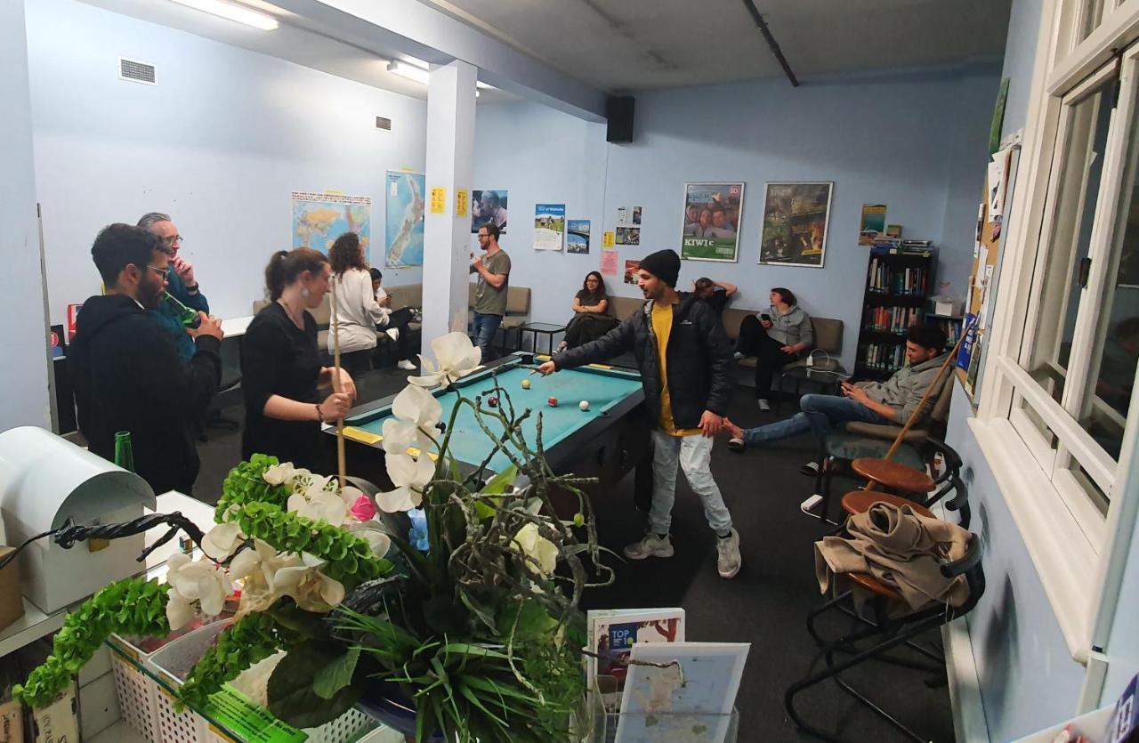 Surf 'N' Snow Backpackers Pansiyon Auckland Dış mekan fotoğraf